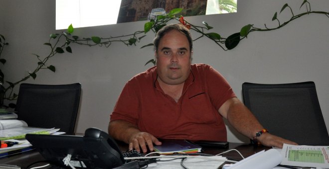 Una empresa factura al Ayuntamiento de Castañeda un pedido personal de semillas para el césped del alcalde
