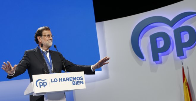 Los expresidentes Aznar y Rajoy arropan a Feijóo y le instan a "no fallar"