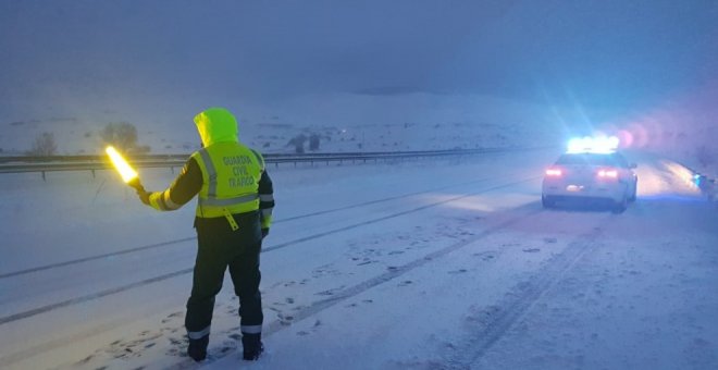 Embolsados más de 60 camiones en Reinosa y Arenas de Iguña por la nieve