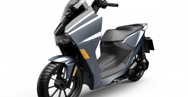 Llega a España el Horwin SK3, un scooter eléctrico que quiere competir con la Yamaha N-Max y compañía