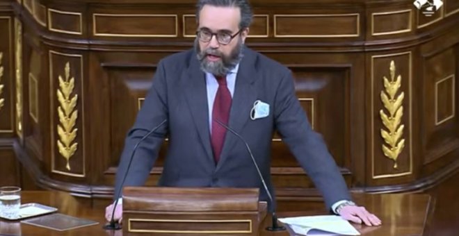 La vergonzosa intervención de un diputado de Vox comparando a Sánchez con Hitler y a Bolaños con Goebbels: "Absolutamente intolerable"