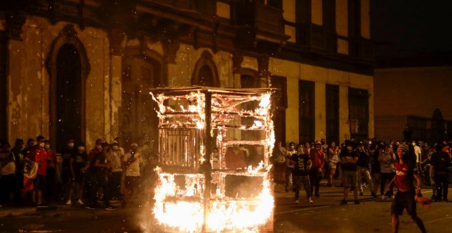 Castillo intenta apagar el 'incendio' peruano mientras se intensifican las protestas sociales