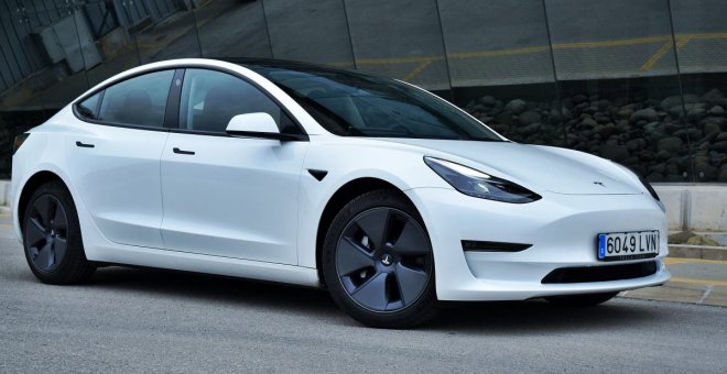 La configuración más barata del Tesla Model 3 es justo la que más tarda Tesla en entregar