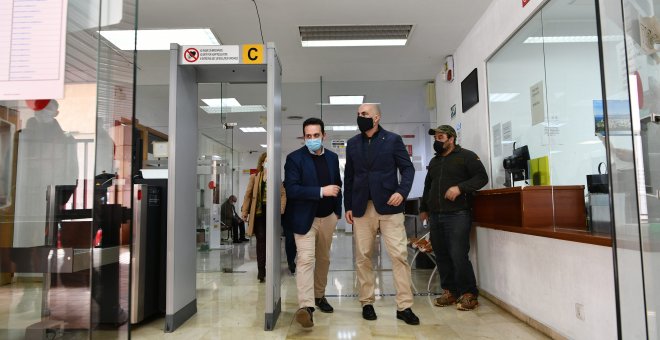 La jueza ve "elementos suficientes" de delito de odio de dos líderes de Vox en Ceuta contra miembros de la Guardia Civil