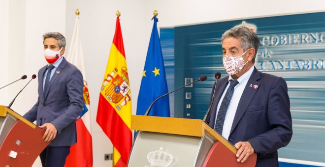 Revilla y Zuloaga muestran públicamente que hay dos Gobiernos en Cantabria