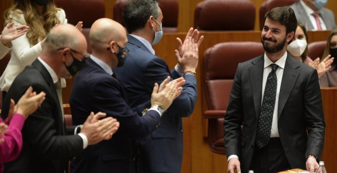 El próximo vicepresidente de Vox de Castilla y León dice en la investidura de Mañueco que acabará con las autonomías