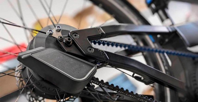 La bicicleta eléctrica con caja de cambios infinitos controlada por inteligencia artificial