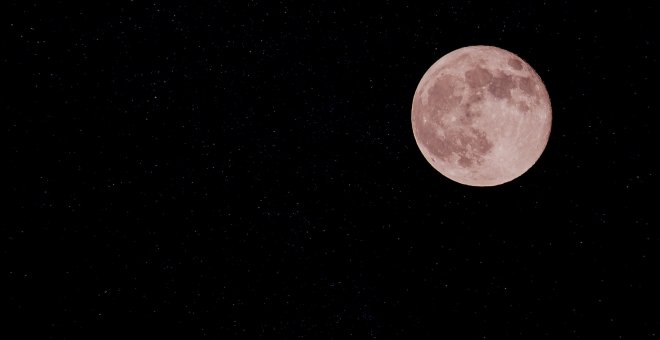 La luna rosa de abril de 2023: cuándo es y por qué se le llama así