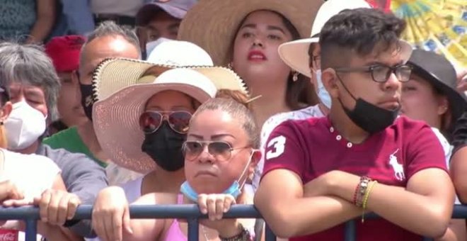 Cristo vuelve a ser crucificado en Ciudad de México tras dos años de parón por la pandemia