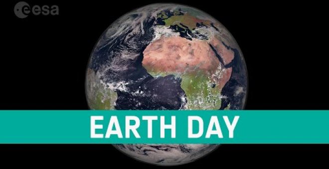 Espectacular imagen del planeta azul en el 'Día de la Tierra'