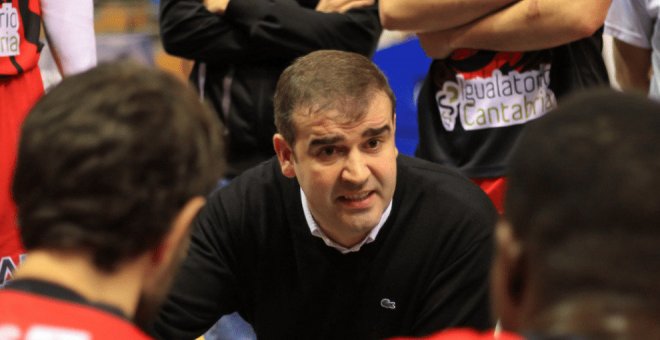Entrevista con David Mangas, entrenador del Grupo Alega Cantabria CBT