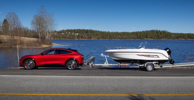 Mejoras para el Ford Mustang Mach-E: carga más rápida y mayor capacidad de remolque