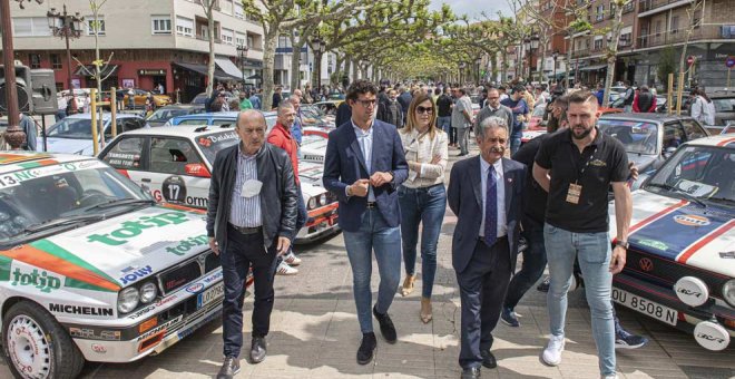 El Rally Festival Hoznayo reúne en a cientos de pilotos y coches míticos