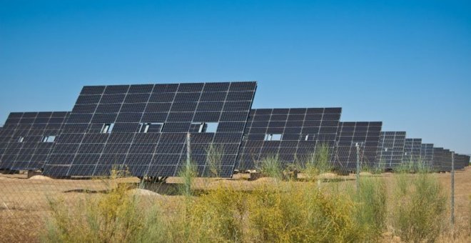 Sí a los huertos solares pero en terrenos no productivos para no privar de zonas fértiles a los agricultores