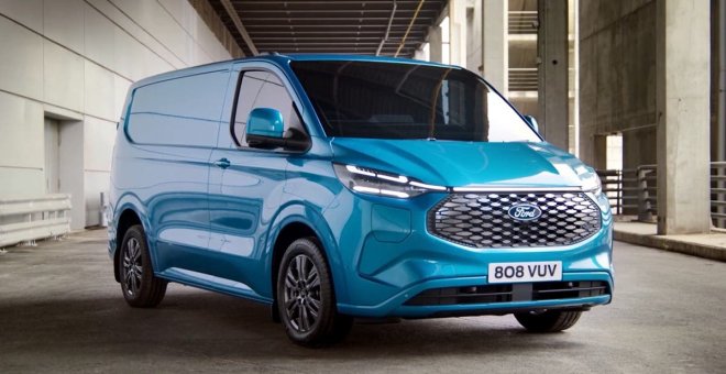 Ford E-Transit Custom: la nueva furgoneta eléctrica de Ford tiene 380 kilómetros de autonomía