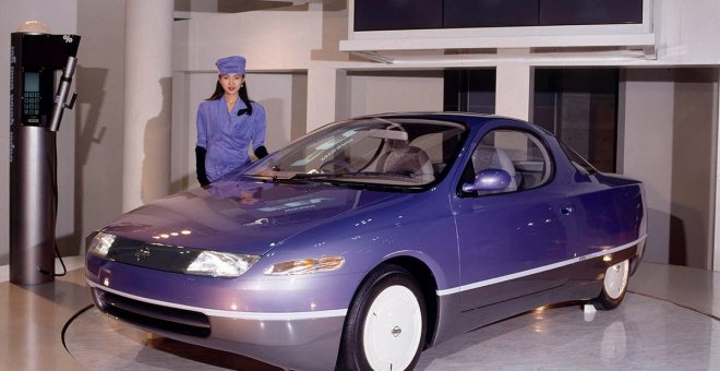 Nissan FEV, el coche eléctrico que se adelantó al GM EV1, a Tesla y al propio Leaf