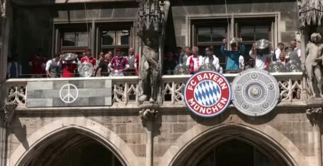 El Bayern celebra en casa su décima Bundesliga consecutiva