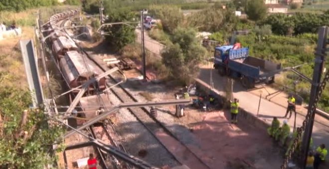 La velocidad en la que se descarriló el tren de Sant Boi se había reducido a 30 kilómetros por hora