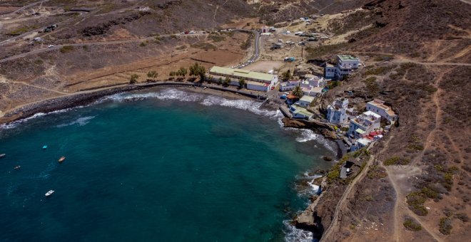 Un macroproyecto turístico amenaza el Puertito de Adeje: el último pedazo de tierra sin turistas que queda en Tenerife