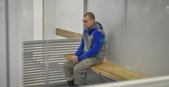 Cadena perpetua para el primer soldado ruso juzgado en Ucrania