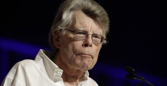 Stephen King y otras celebridades lanzan un grito desesperado por el control de armas