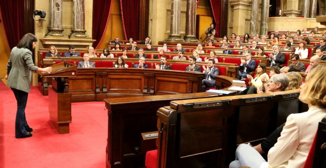 El Parlament activa la tramitació de la nova llei pel català a l'escola i divendres es farà l'aprovació definitiva