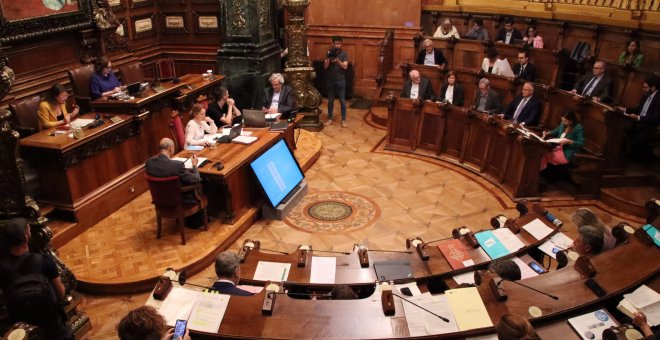 Barcelona aprova el nou reglament de participació ciutadana que permet fer consultes