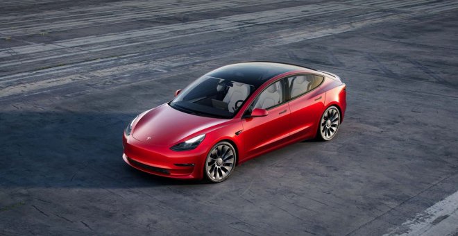 Tesla sube 35 puestos en la lista Fortune 500 por las altas ganancias de 2021