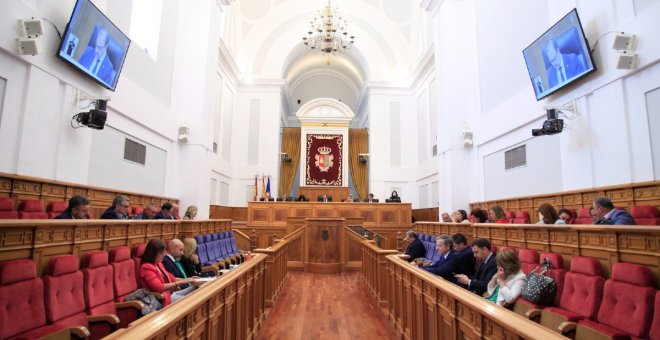 ¿Cuál ha sido la evolución de mujeres diputadas en las Cortes de Castilla-La Mancha? Sus escaños en 40 años de autonomía