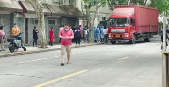 La ciudad de Shanghái despierta poco a poco del letargo de la pandemia