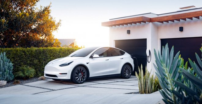 Tesla lanza la actualización más importante hasta la fecha de su sistema FSD Beta