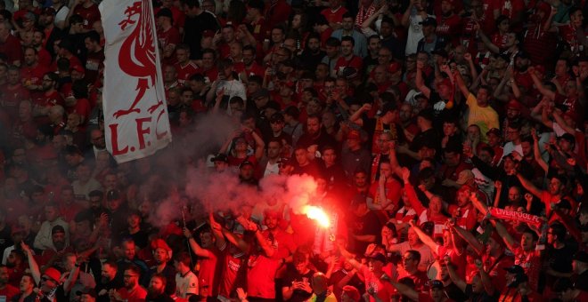 La UEFA y las autoridades francesas evaluarán los errores que causaron el caos en la final de la Champions