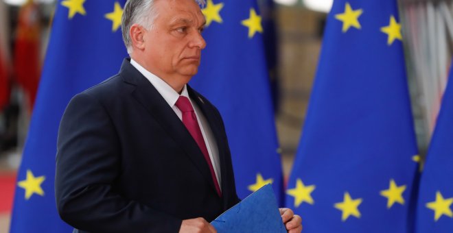 Hungría amenaza con reventar la cumbre europea que busca sanciones sobre el petróleo de Rusia