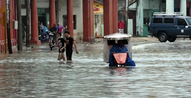 Las intensas lluvias dejan al menos tres muertos y miles de evacuados en Cuba