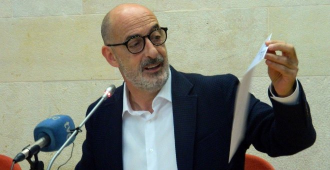 La exconsejera de Economía y la exsecretaria general denuncian a Félix Álvarez