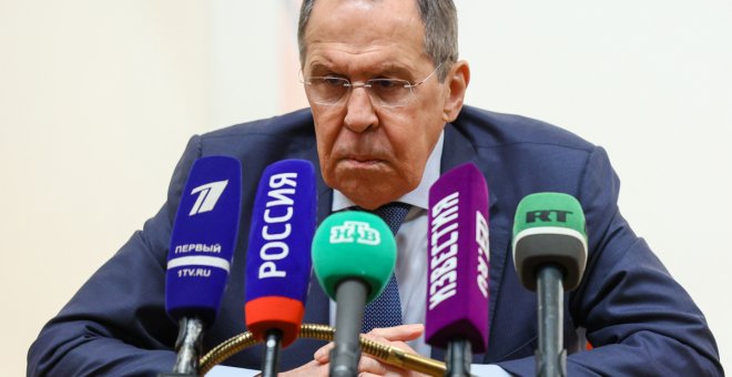 Lavrov viaja a Turquía para tratar una posible vuelta al diálogo con Ucrania