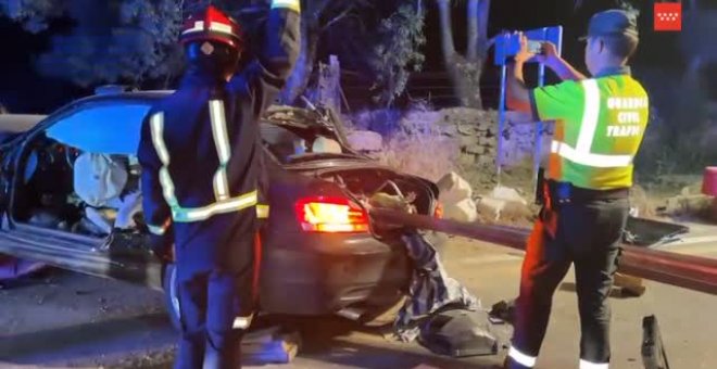 Muere un hombre al chocar su vehículo contra un guardarraíl en Madrid