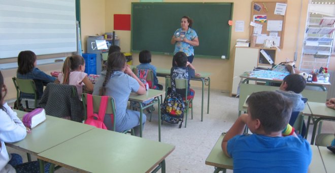 STEC denuncia que las maestras de las aulas de un año "están condenadas a una permanente interinidad"