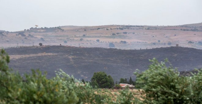 Estabilizado el incendio forestal de Toledo, que deja varias fincas arrasadas y otros daños