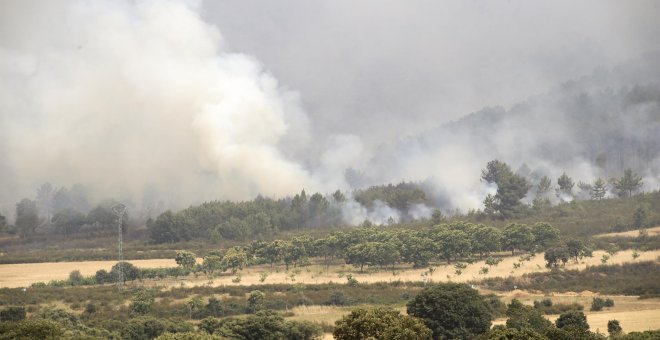 Las llamas en la Sierra de la Culebra (Zamora) han calcinado ya cerca de 20.000 hectáreas