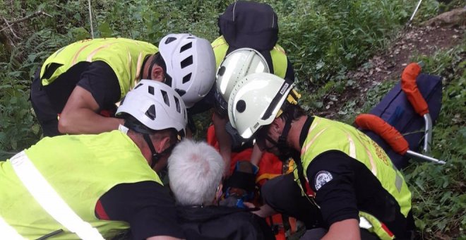 Rescatado un senderista de 72 años cuando realizaba una ruta en Picos de Europa