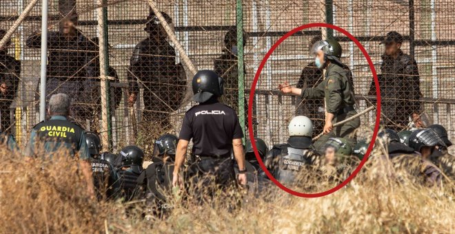 Estas son las imágenes de gendarmes marroquíes en suelo español ofrecidas por 'Público' que Sánchez no ha visto aún