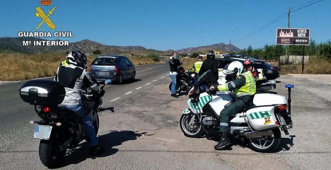 La DGT utilizará motos camufladas durante esta Operación Salida 2022