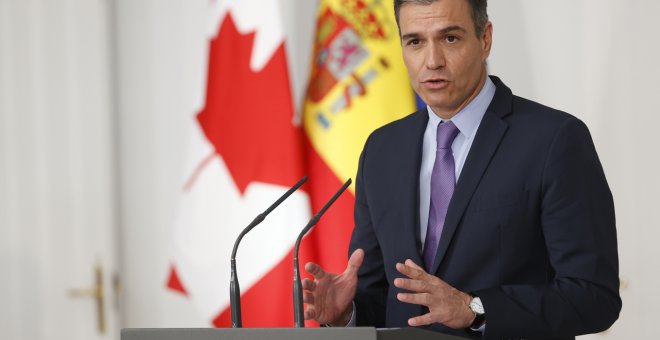 Pedro Sánchez anuncia que va a hacer fijos a más de 67.000 sanitarios en España