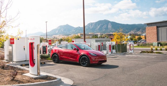 Tesla abrirá su red de Supercargadores en Estados Unidos a otras marcas