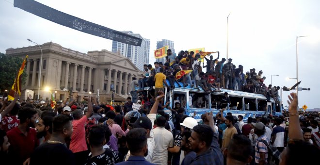 Sri Lanka se ve sumida en una revolución por la profunda crisis económica