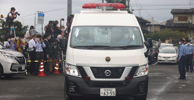La Fiscalía japonesa pasa a investigar al sospechoso del asesinato de Shinzo Abe