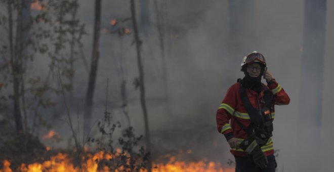 Portugal decreta el estado de contingencia para combatir los incendios que están asolando el país