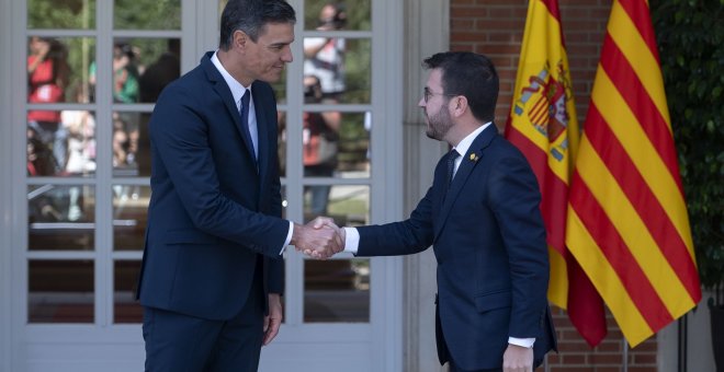 Sánchez y Aragonès acuerdan convocar la Mesa de Diálogo la última semana de julio en Madrid