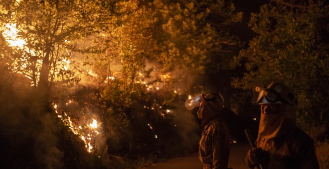 El azote del fuego ha calcinado ya más de 25.000 hectáreas en los últimos días